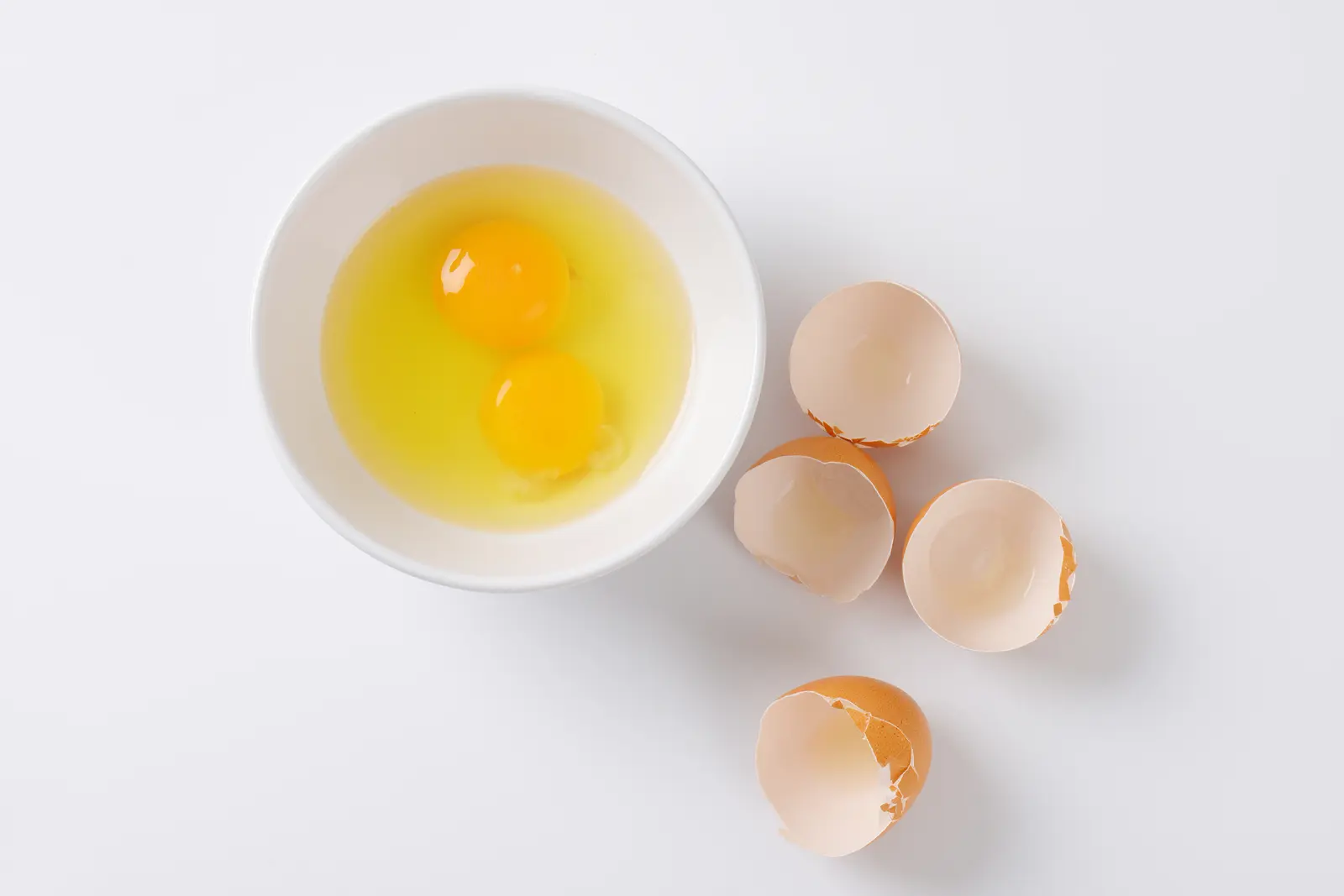 egg-intolerance-symptoms-causes-risk-factors-sehat-nagar