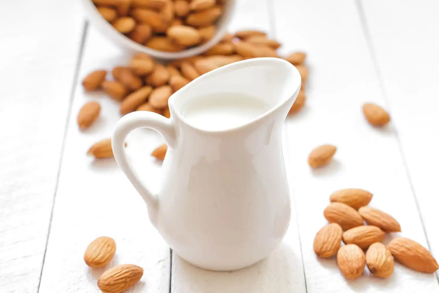is-almond-milk-good-for-diabetics-sehatnagar-com