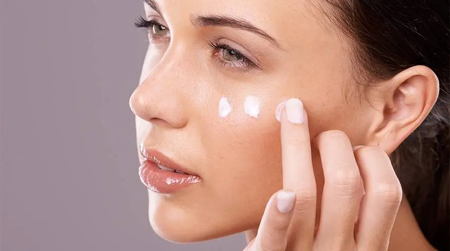 how-to-apply-triamcinolone-acetonide-cream-for-dark-spots